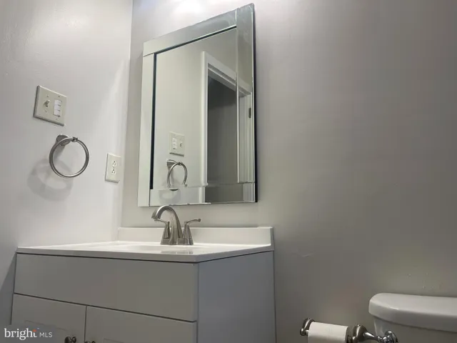 $2,800 | 3207 Carillon Drive, Wilmington, DE 19808