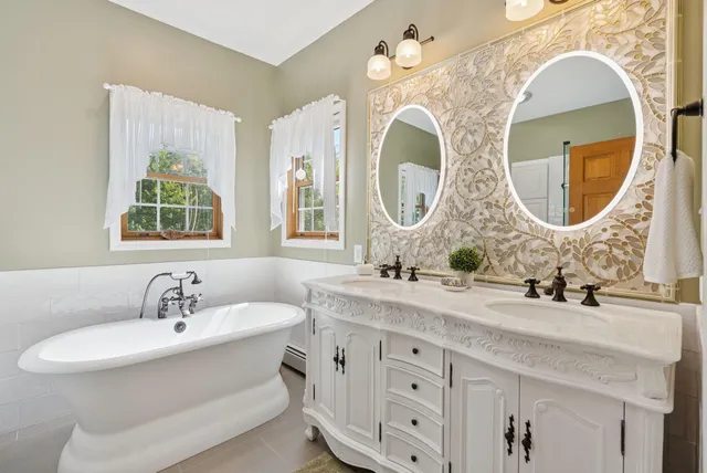 $815,000 | 21 Alexander Drive, Gorham, ME 04038