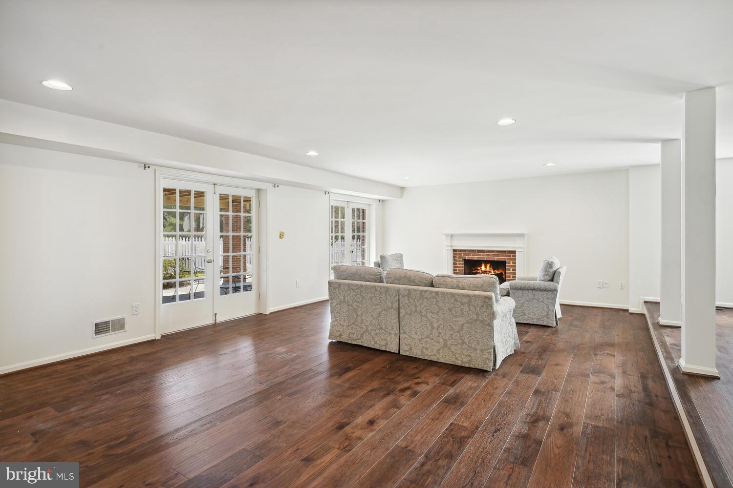 11512 Glen Road Potomac, MD 20854 - Photo 37 of 47 Daylight walkout