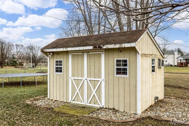 $269,000 | 3527 Pierland Drive, Pocahontas, IL 62275