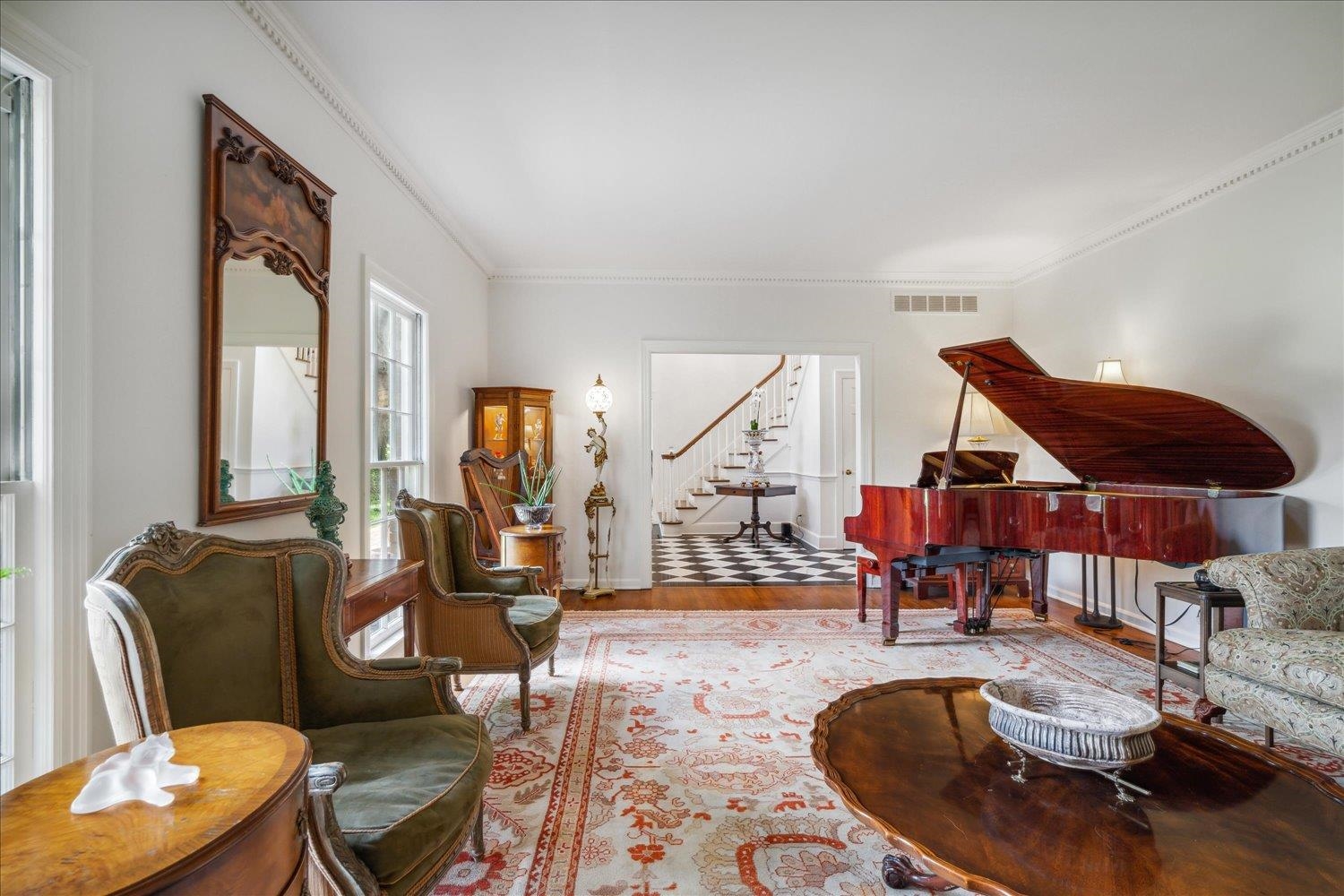 4585 Walnut Grove Road Memphis, TN 38117 - Photo 6 of 36 a living room with furniture kitchen view and a wooden floor