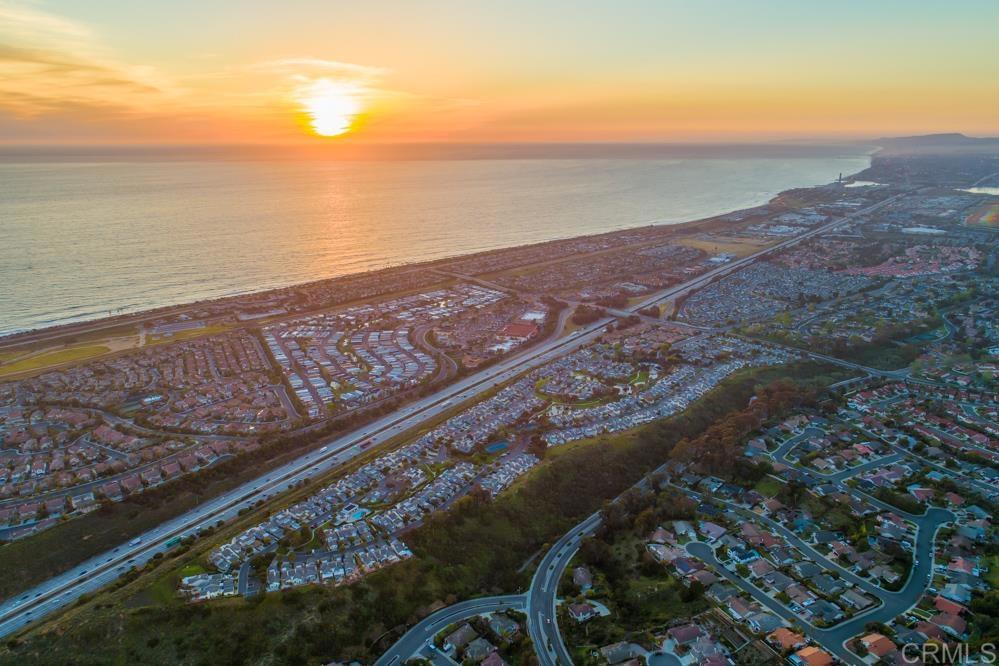 7010 Lantana Terrace Carlsbad, CA 92011 - Photo 44 of 45 a view of city and ocean