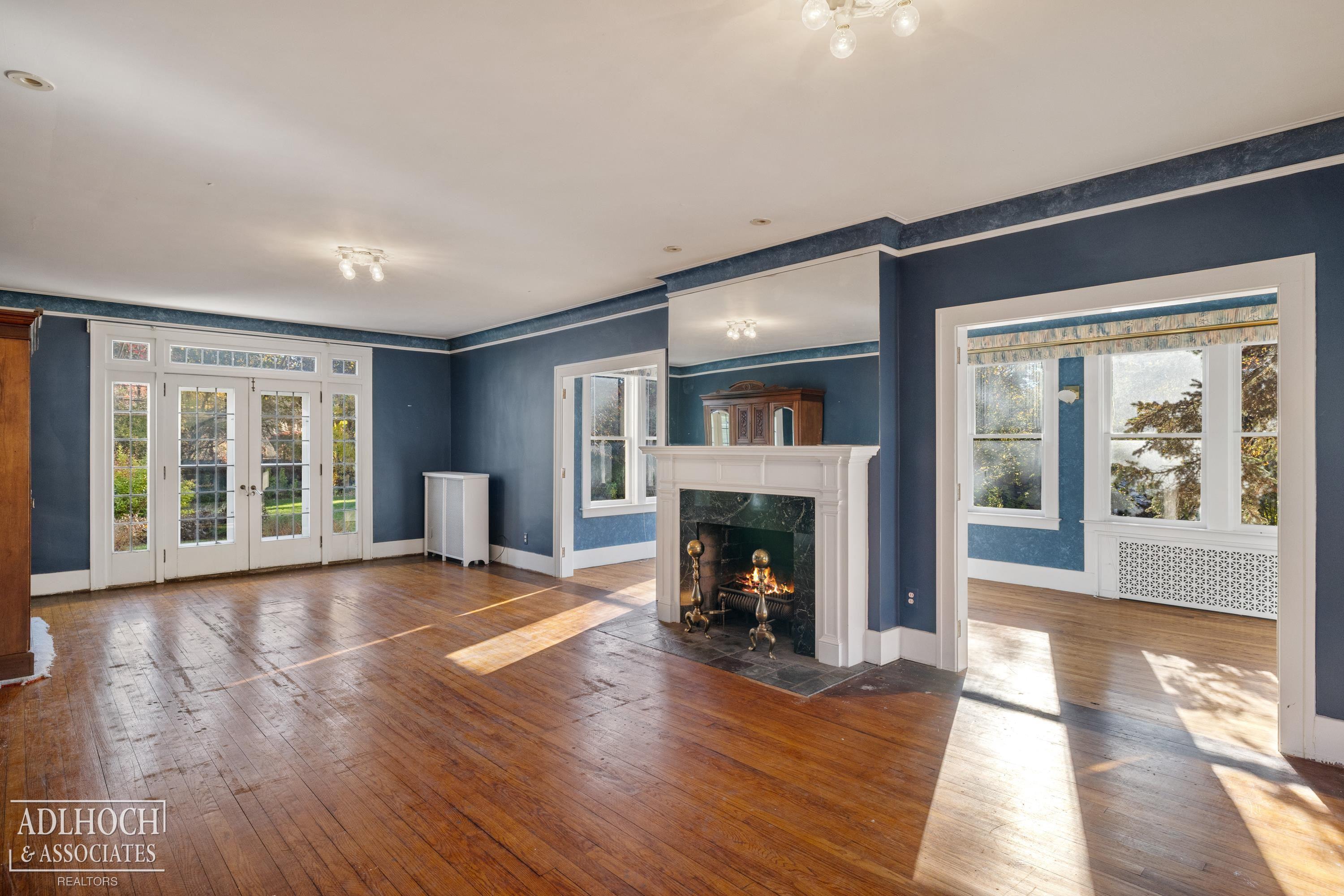1036 Yorkshire Road Grosse Pointe, MI 48230 - Photo 10 of 33