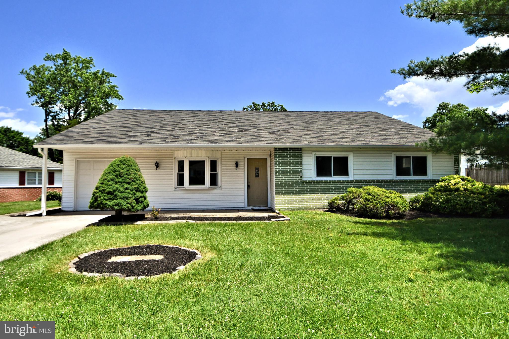 211 Oaktree Road Norristown, PA 19401 - Photo 1 of 62 Gallery Image 1