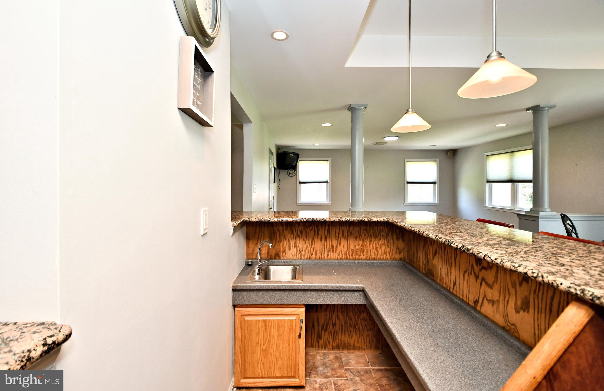 211 Oaktree Road Norristown, PA 19401 - Photo 23 of 62 Gallery Image 23