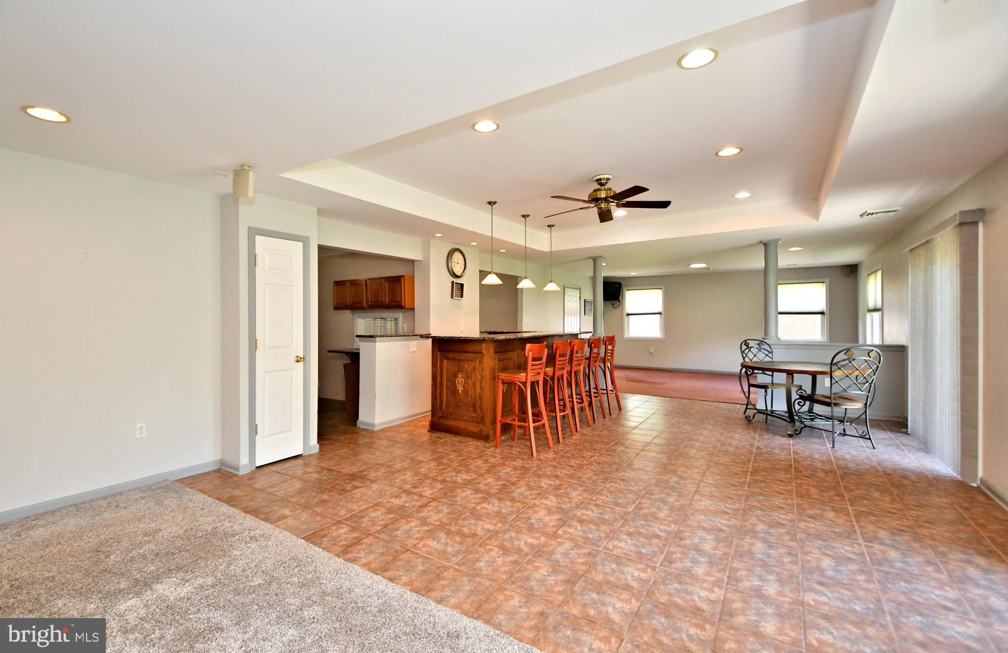 211 Oaktree Road Norristown, PA 19401 - Photo 26 of 62 Gallery Image 26