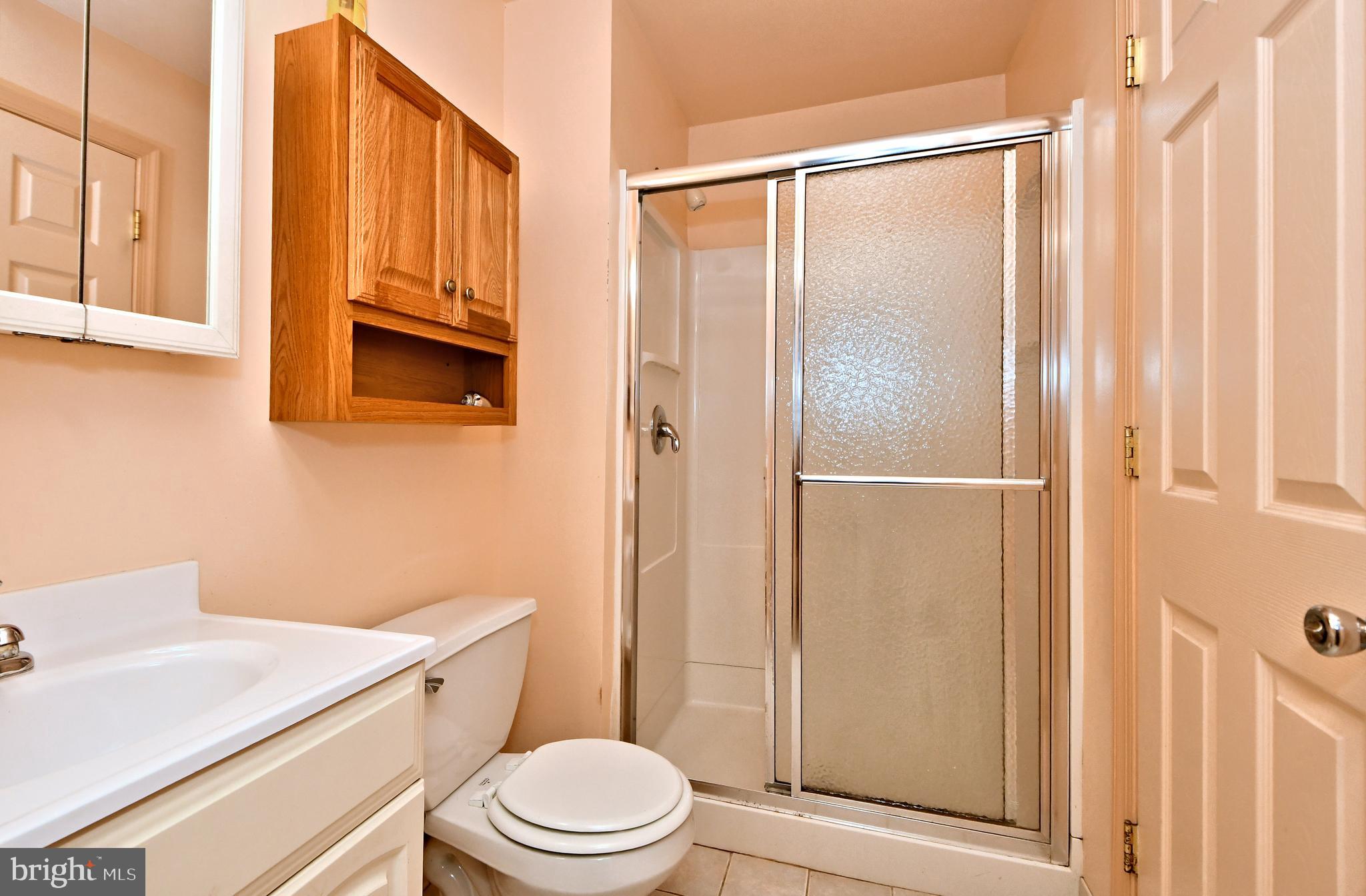 211 Oaktree Road Norristown, PA 19401 - Photo 51 of 62 Gallery Image 51