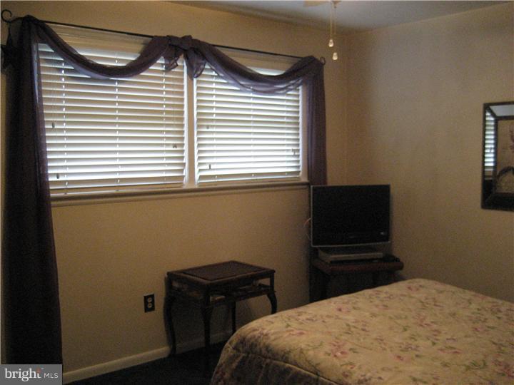 1748 Westwood Road Reading, PA 19610 - Photo 14 of 18 Bedroom 3
