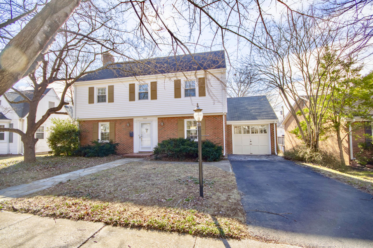 1620 Terrace Road Southwest Roanoke, VA 24015 - Photo 1 of 42 Terrace - 1