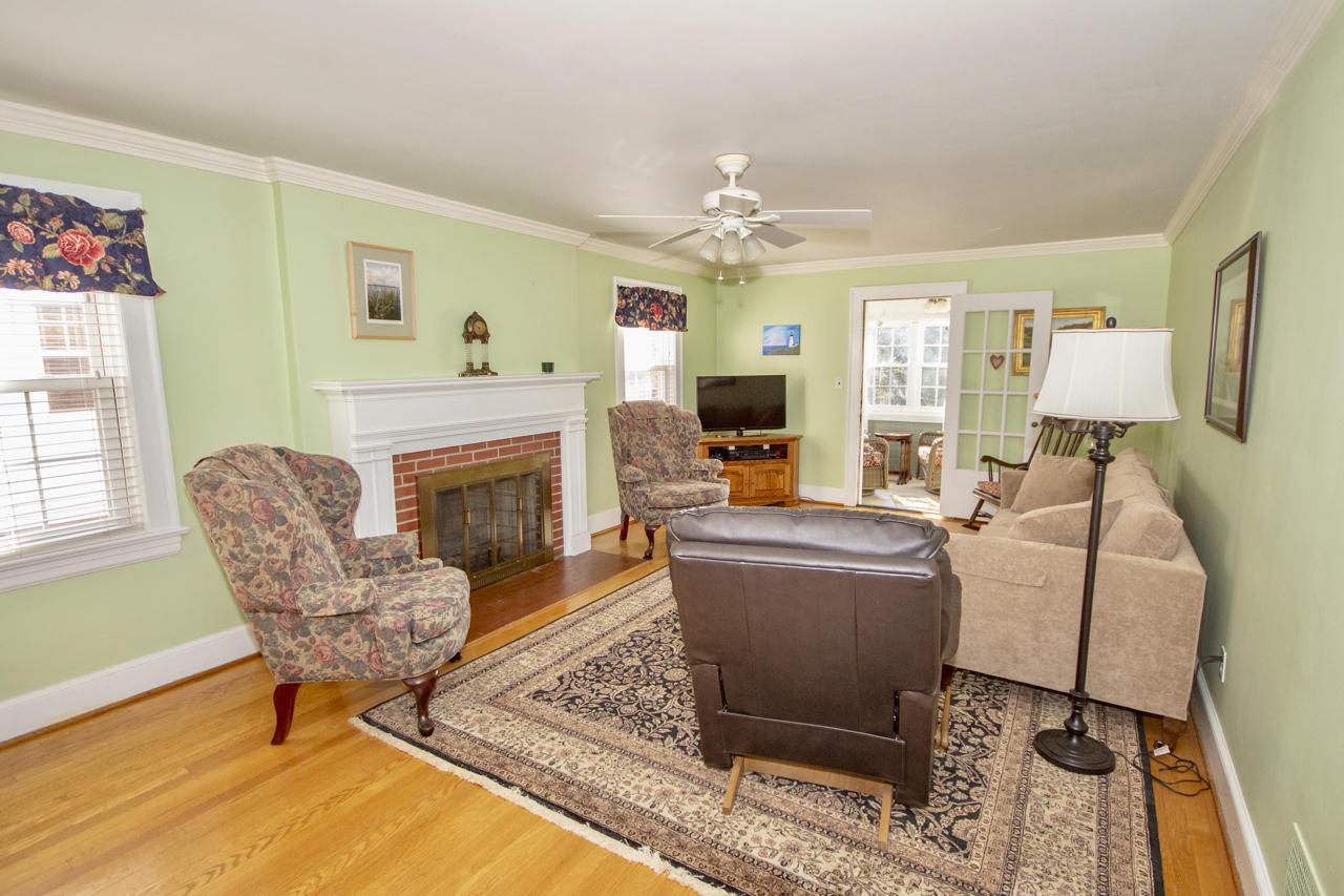 1620 Terrace Road Southwest Roanoke, VA 24015 - Photo 18 of 42 Terrace - 15