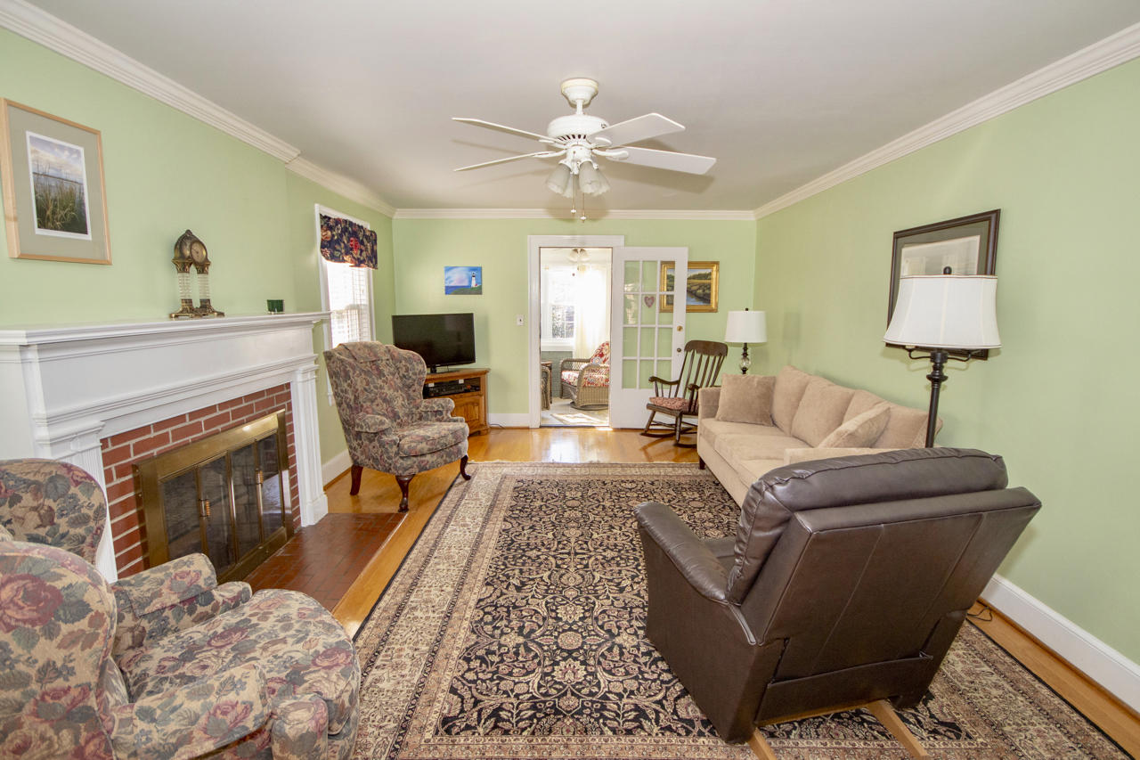 1620 Terrace Road Southwest Roanoke, VA 24015 - Photo 20 of 42 Terrace - 17