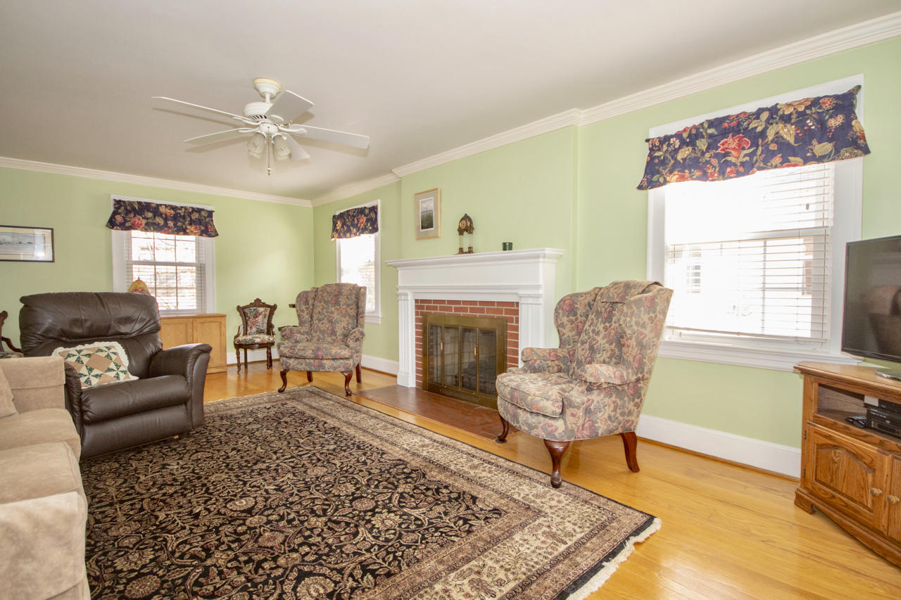 1620 Terrace Road Southwest Roanoke, VA 24015 - Photo 21 of 42 Terrace - 19