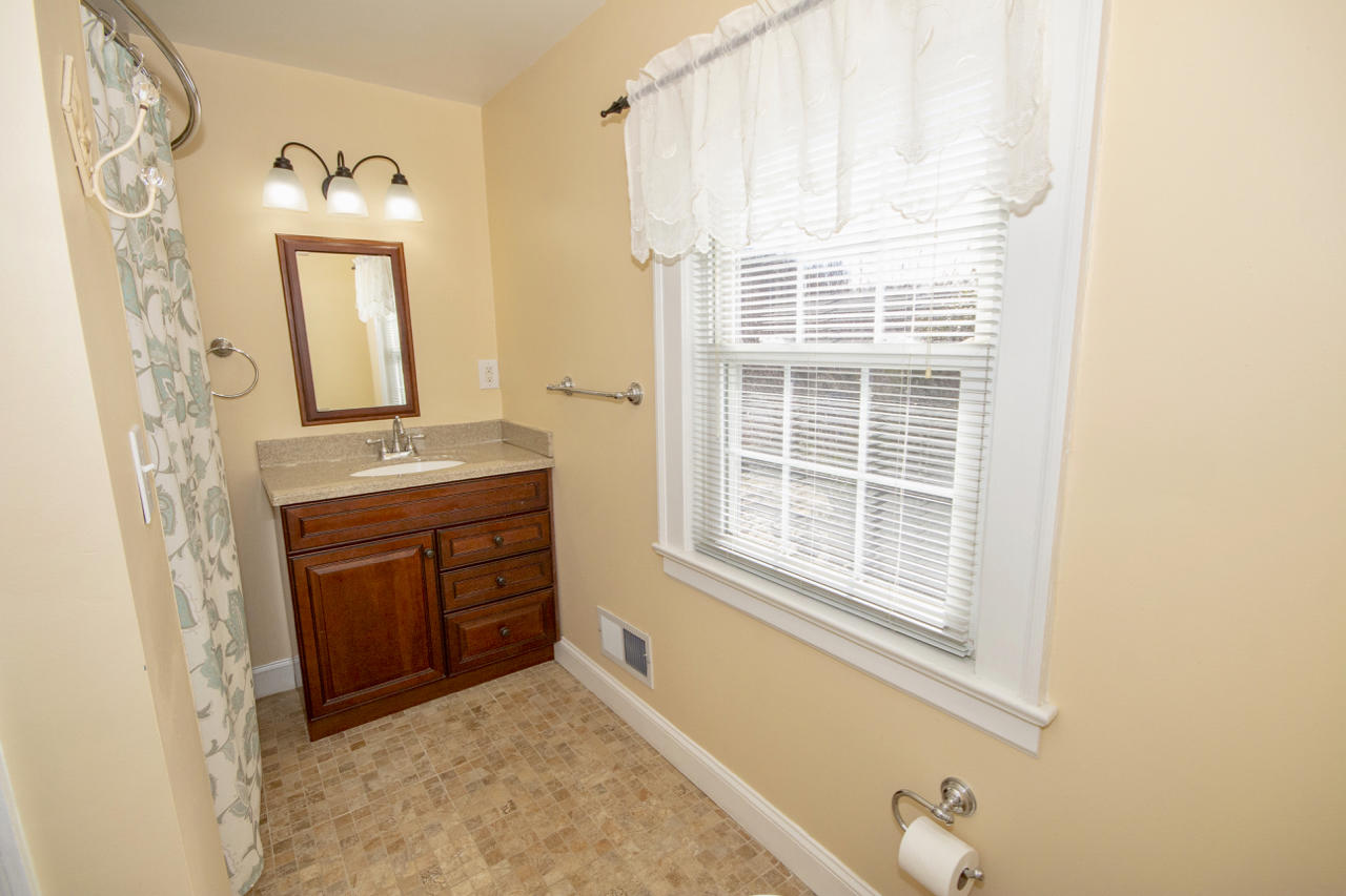 1620 Terrace Road Southwest Roanoke, VA 24015 - Photo 35 of 42 Terrace - 32