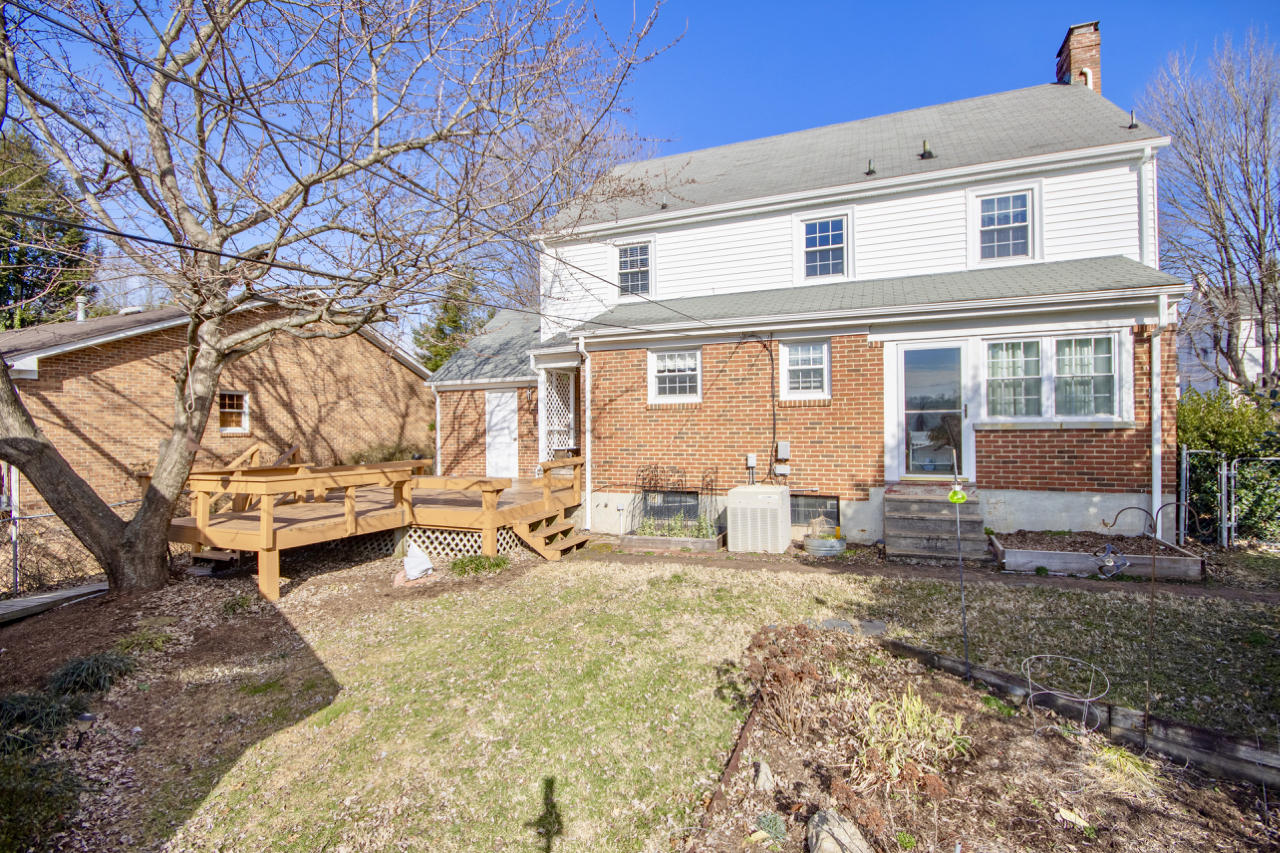1620 Terrace Road Southwest Roanoke, VA 24015 - Photo 9 of 42 Terrace - 6