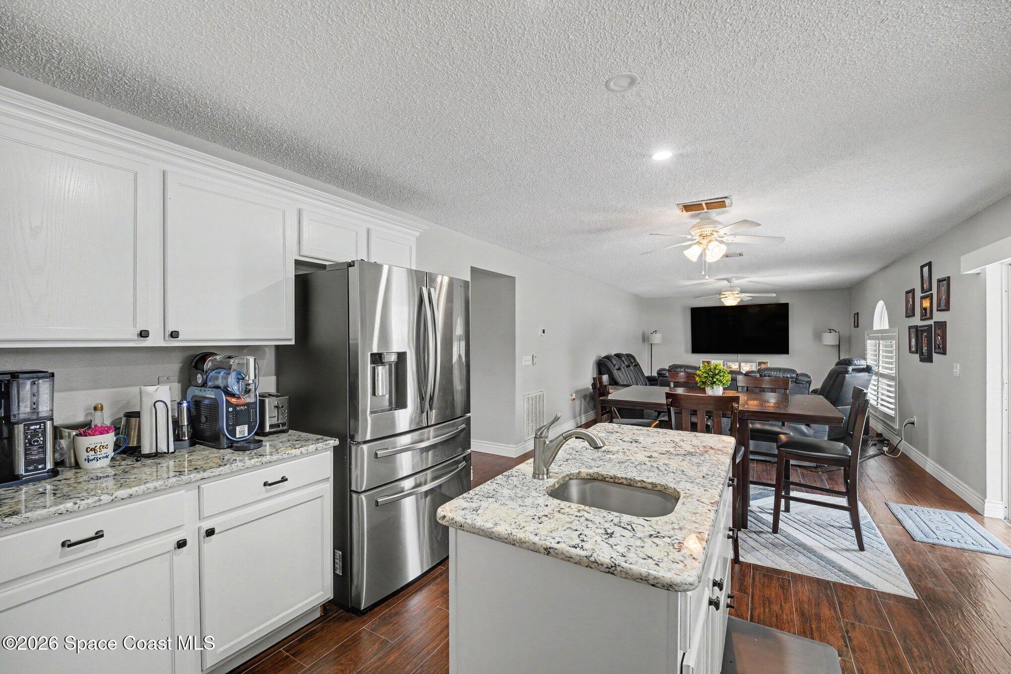 6101 Corning Road Cocoa, FL 32927 - Photo 13 of 40 013_file_2947