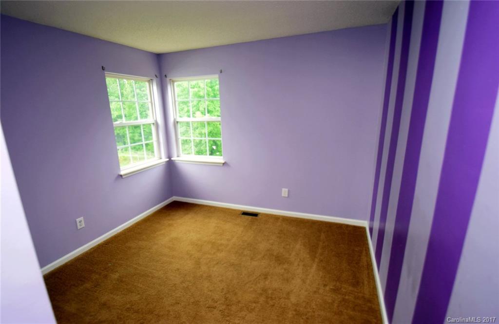 10231 Ridgewell Court Charlotte, NC 28215 - Photo 14 of 17