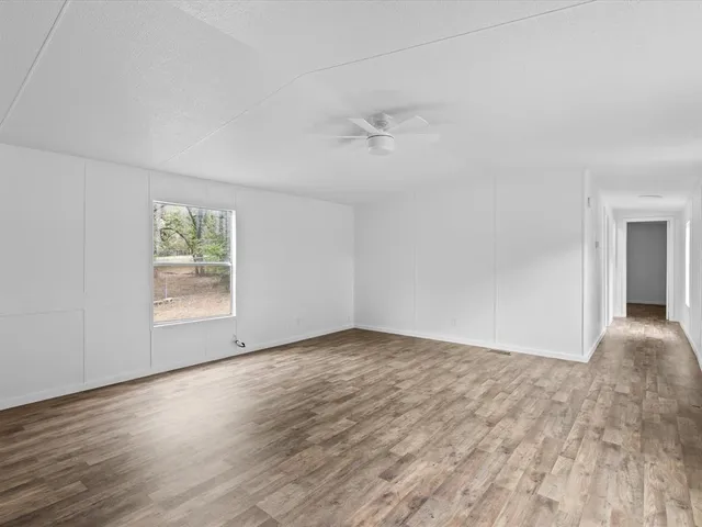 $1,500 | 146 Deerwood Lane, Springtown, TX 76082