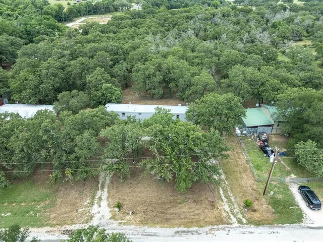 $1,500 | 146 Deerwood Lane, Springtown, TX 76082