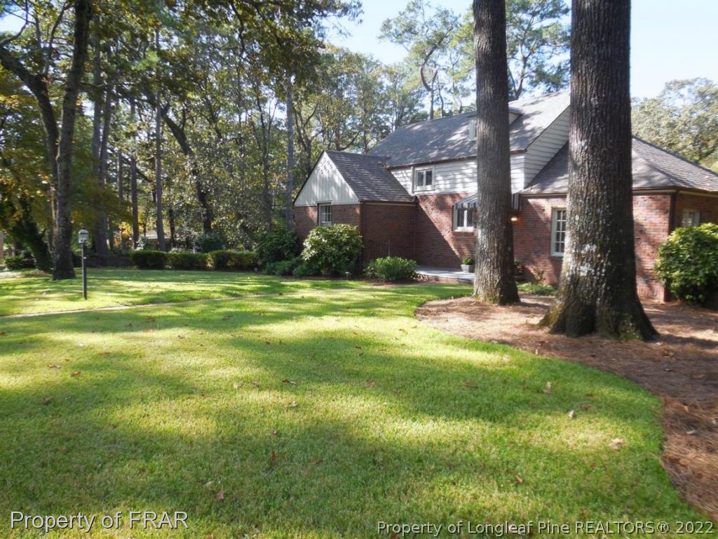 208 Valley Road Fayetteville, NC 28305 - Photo 2 of 35 Gallery Image 2