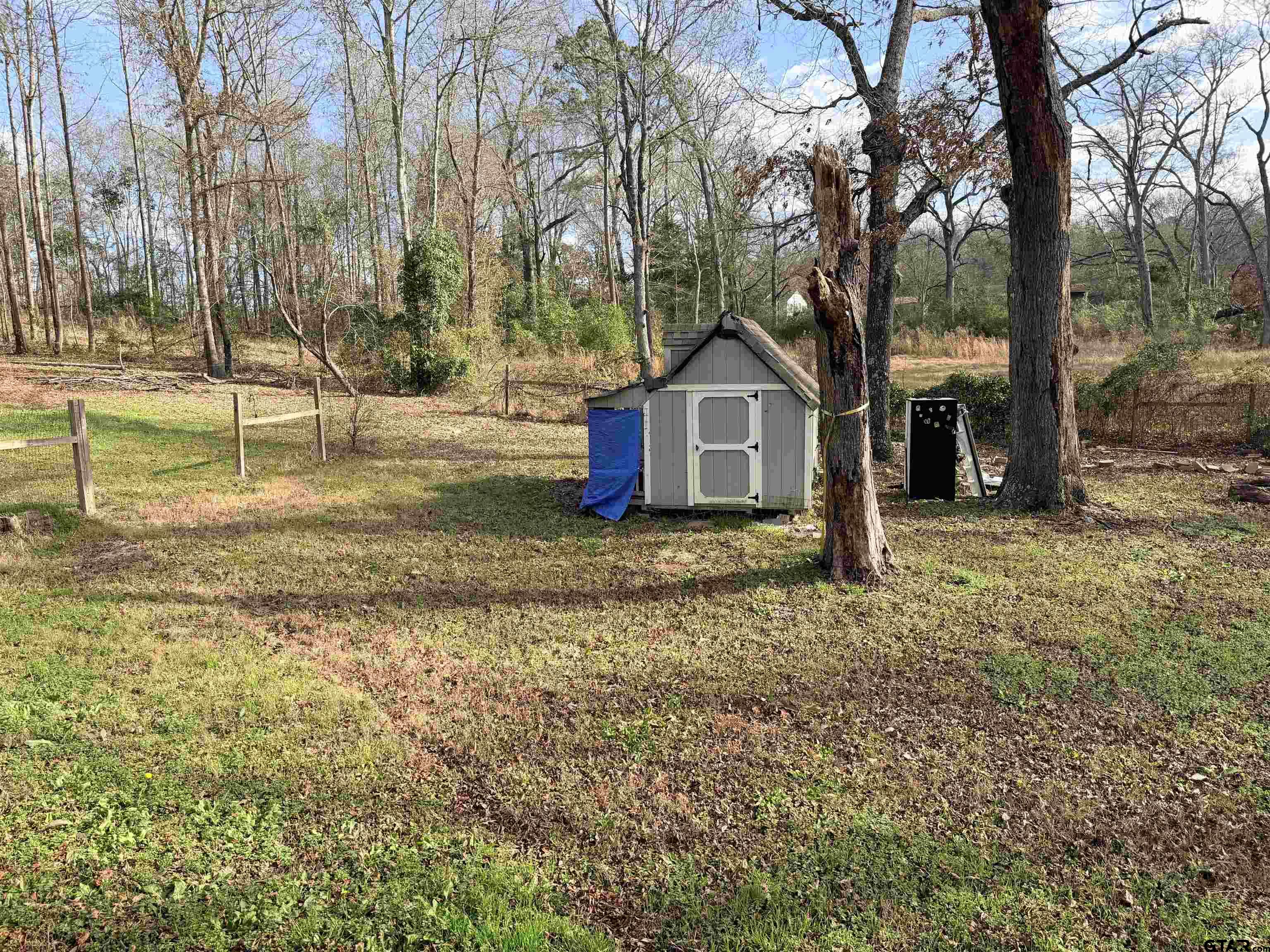 14946 County Road 220 Tyler, TX 75707 - Photo 40 of 41 a view of a house with a yard