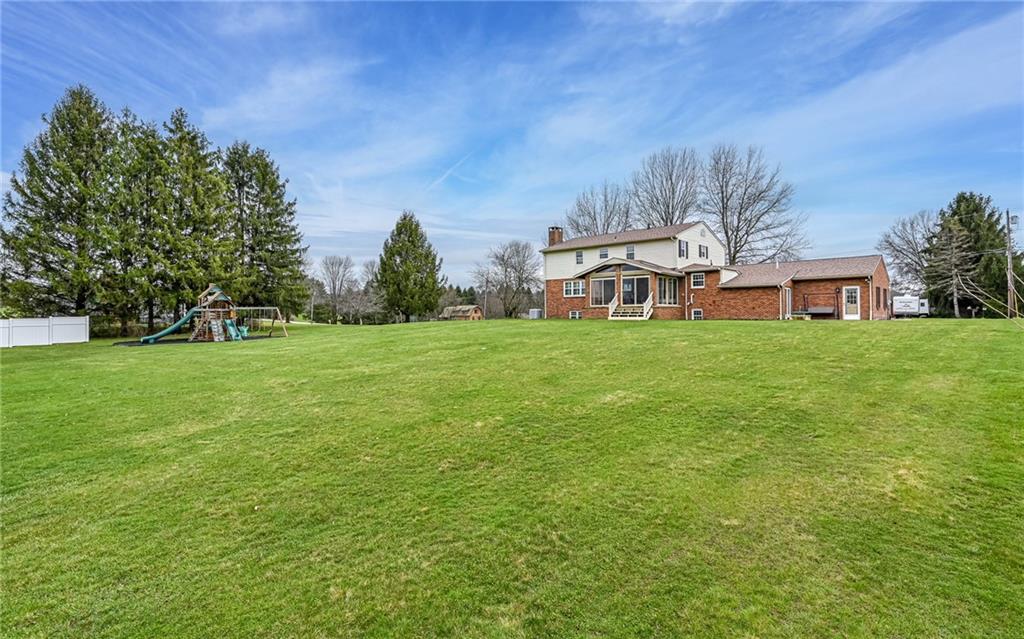 27 Kaufman Road Gibsonia, PA 15044 - Photo 5 of 41 Gorgeous property