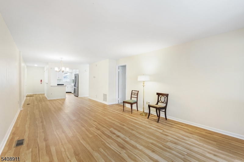 109 Alexandria Way Bernards, NJ 07920 - Photo 5 of 13