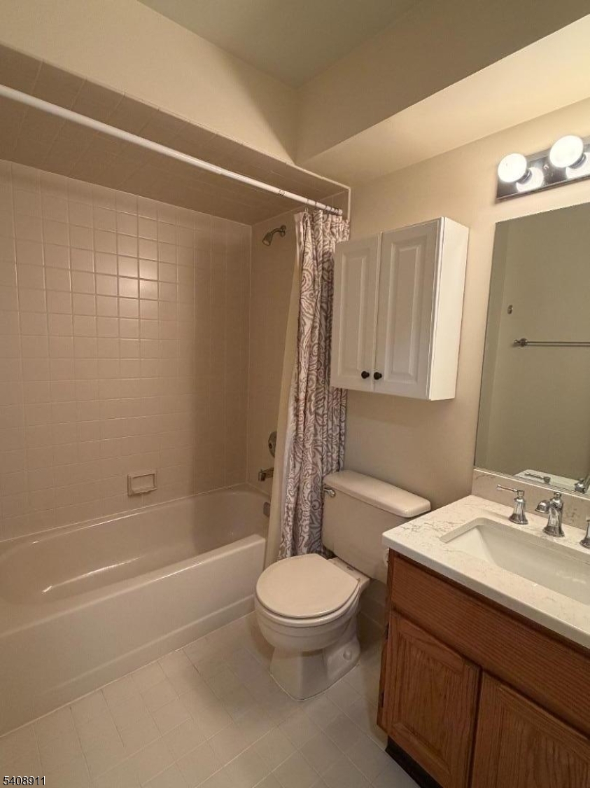 109 Alexandria Way Bernards, NJ 07920 - Photo 6 of 9