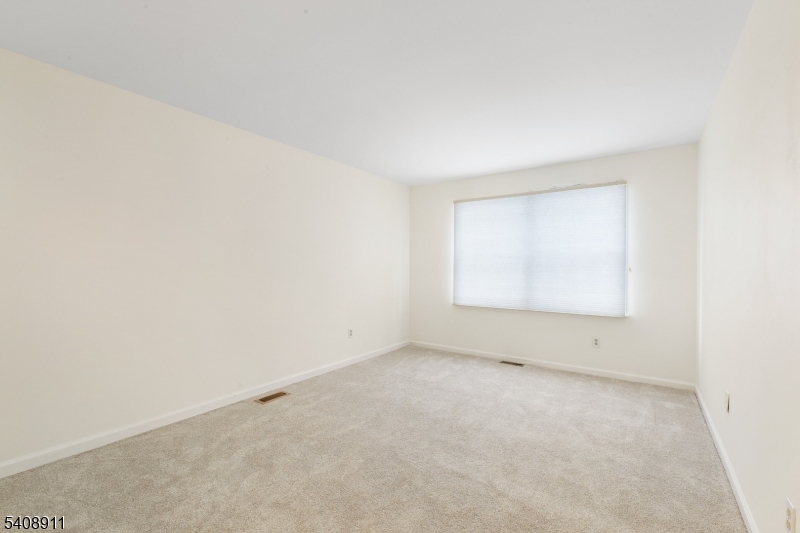 109 Alexandria Way Bernards, NJ 07920 - Photo 10 of 13