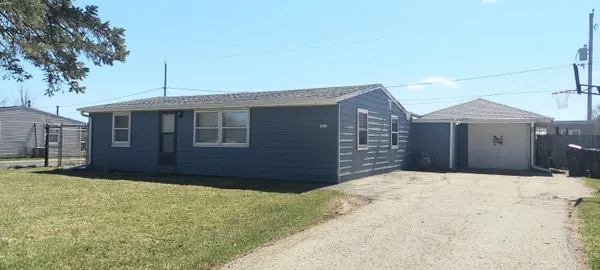 $279,900 | 9305 Caddy Lane, Caledonia, WI 53108