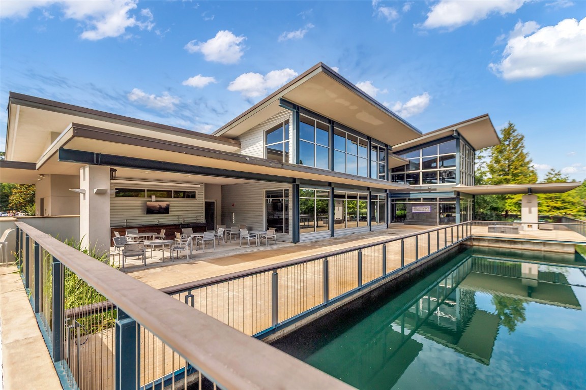 4060 Windsor Chase Drive Spring, TX 77386 - Photo 39 of 40 a view of a house with pool and sitting area