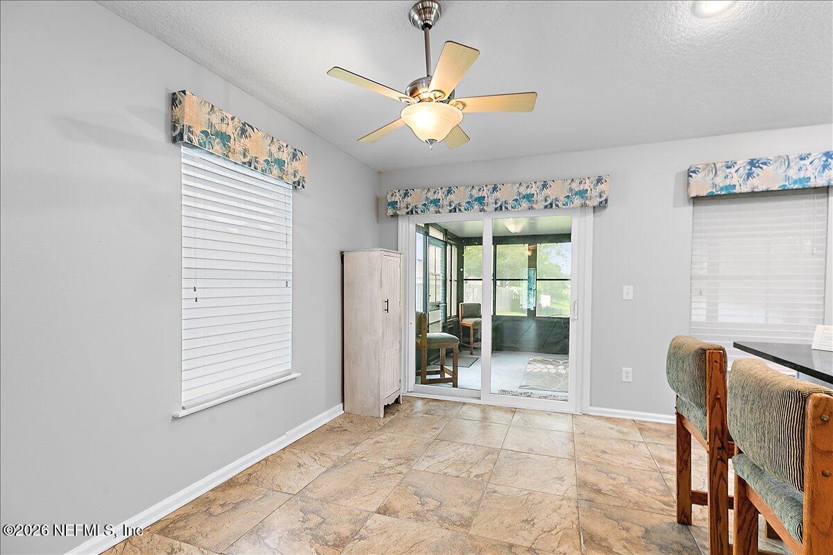 1180 Morning Light Road Jacksonville, FL 32218 - Photo 7 of 21 06-Dining Room