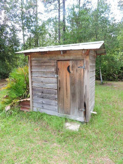 4330 Bondarenko Road Keystone Heights, FL 32656 - Photo 22 of 56 Pumphouse