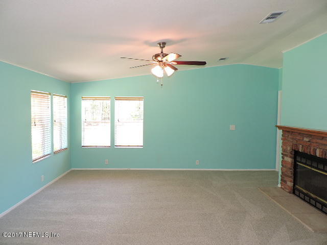 4330 Bondarenko Road Keystone Heights, FL 32656 - Photo 33 of 56 Family Room w/ Fireplace