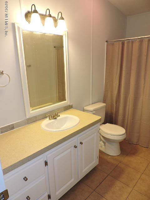 4330 Bondarenko Road Keystone Heights, FL 32656 - Photo 49 of 56 Guest Bathroom