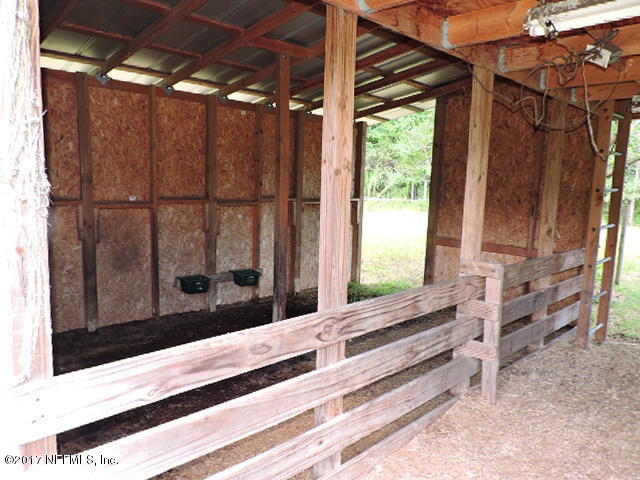 4330 Bondarenko Road Keystone Heights, FL 32656 - Photo 9 of 56 Interior Stables