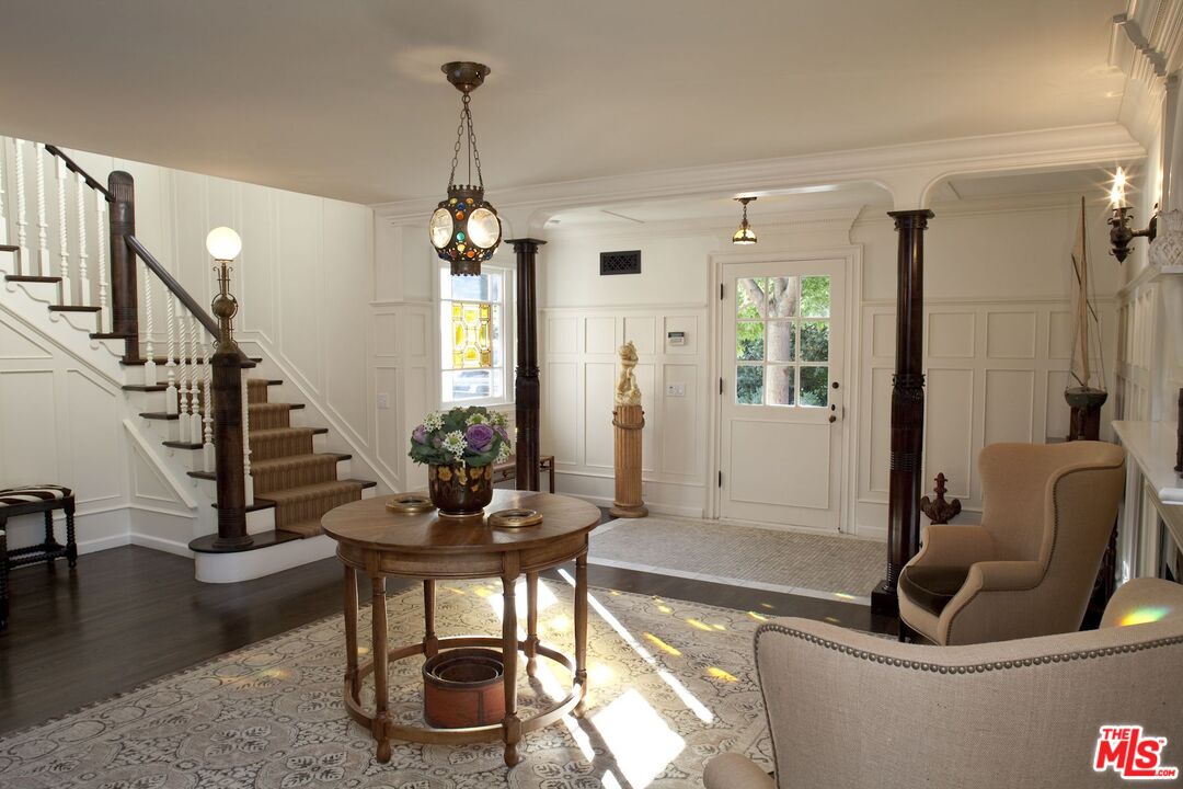 3326 Fryman Road Studio City, CA 91604 - Photo 4 of 27