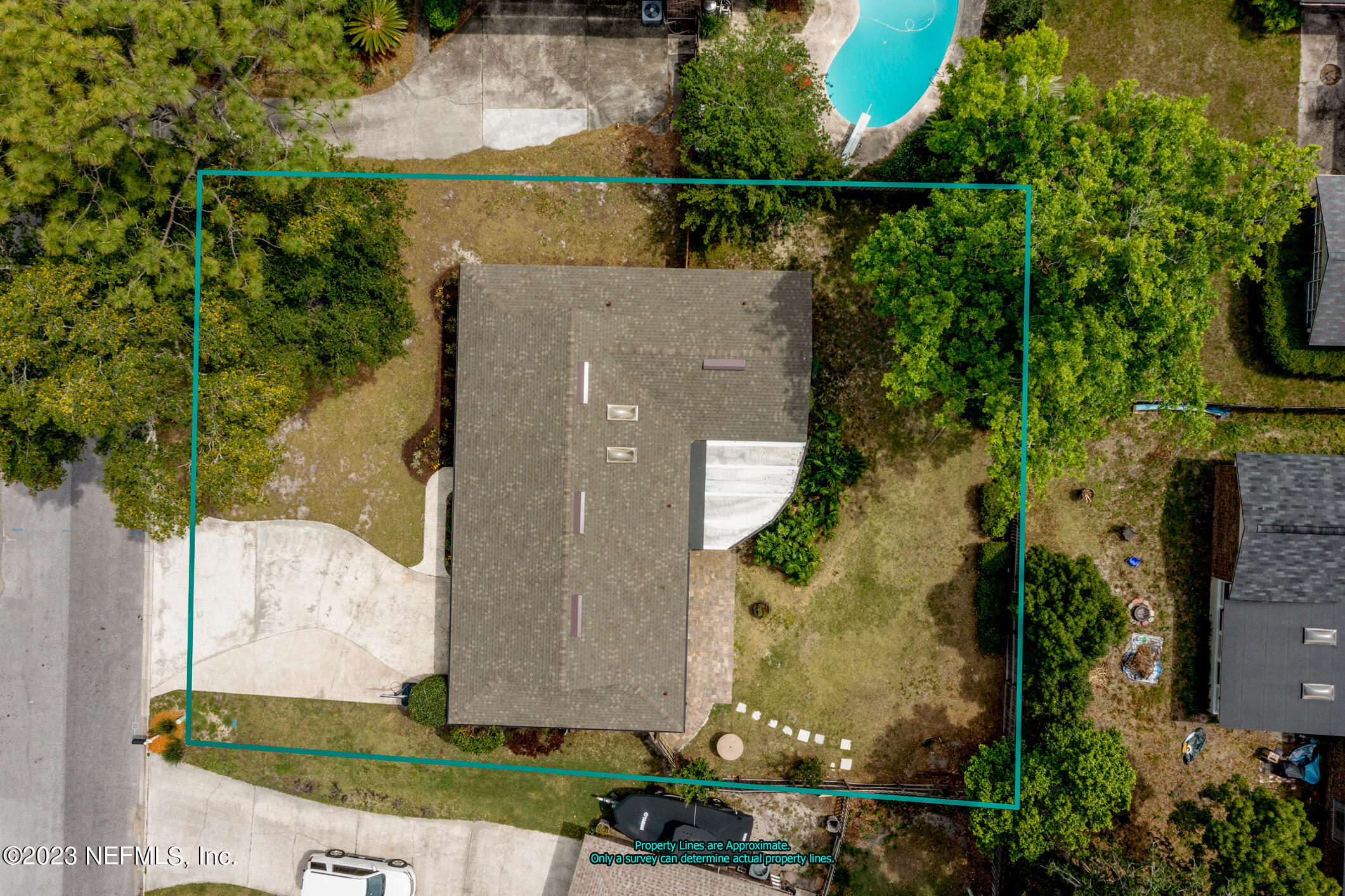 71 Vanderford Road East Orange Park, FL 32073 - Photo 46 of 52 an aerial view of a house with a yard