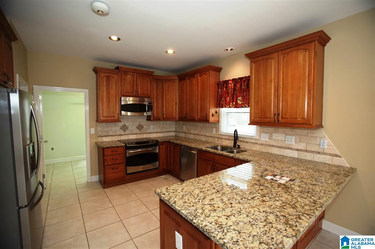 5049 Eagle Crest Road Birmingham, AL 35242 - Photo 7 of 27