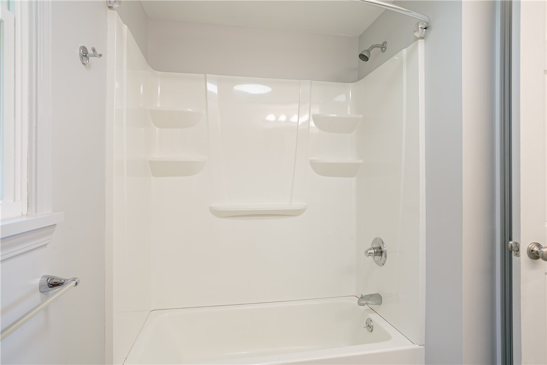 1206 Mile Square Road Mendon, NY 14506 - Photo 17 of 25