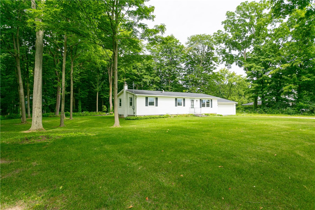1206 Mile Square Road Mendon, NY 14506 - Photo 3 of 25