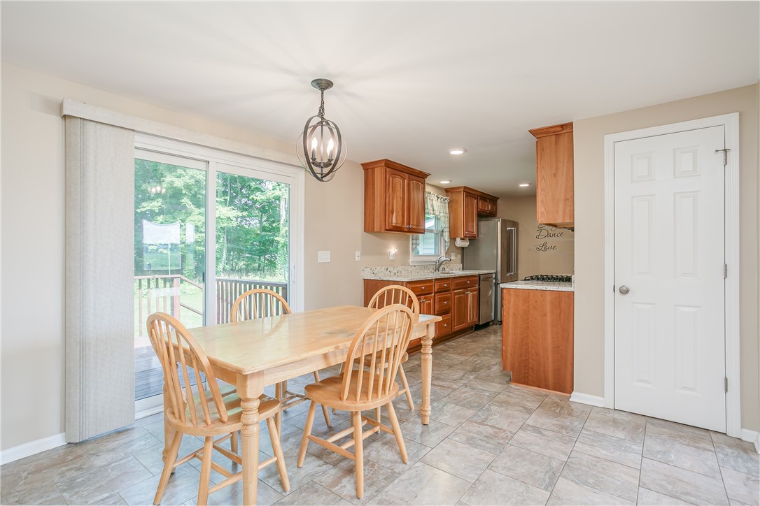 1206 Mile Square Road Mendon, NY 14506 - Photo 8 of 25