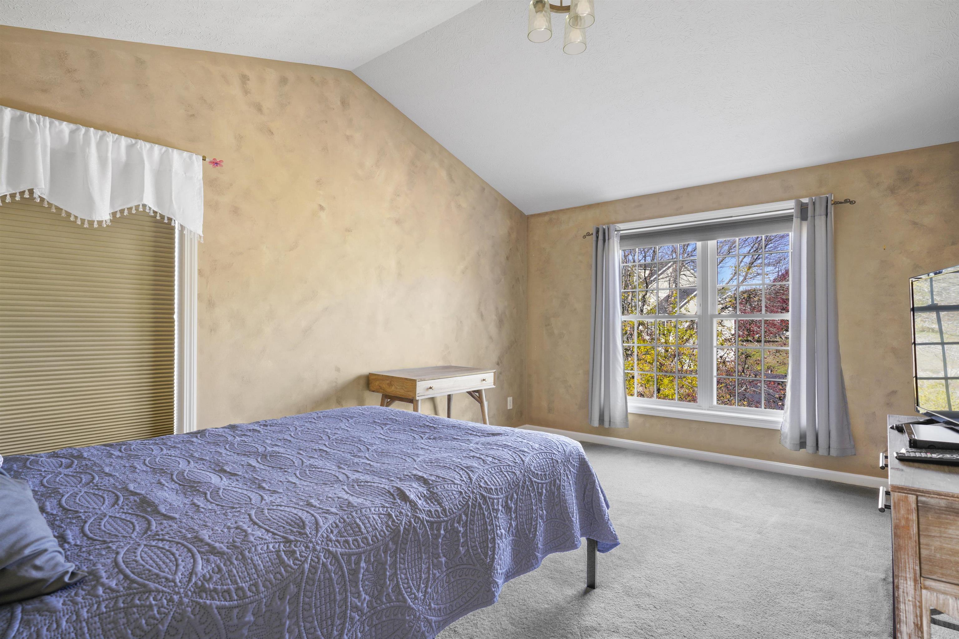 16 Summit Road Bedford, NH 03110 - Photo 16 of 43