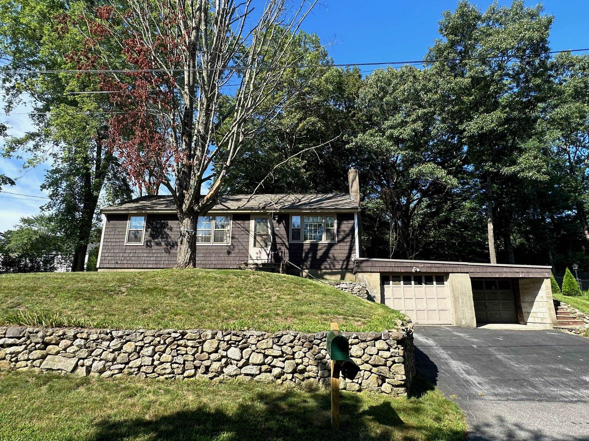 180 Watts Street Manchester, NH 03104 - Photo 24 of 40