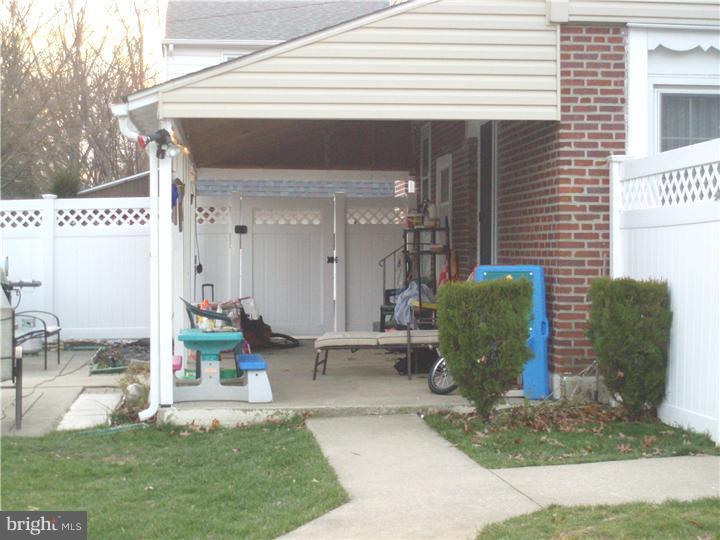 494 Hawarden Road Springfield, PA 19064 - Photo 14 of 14 Exterior Back