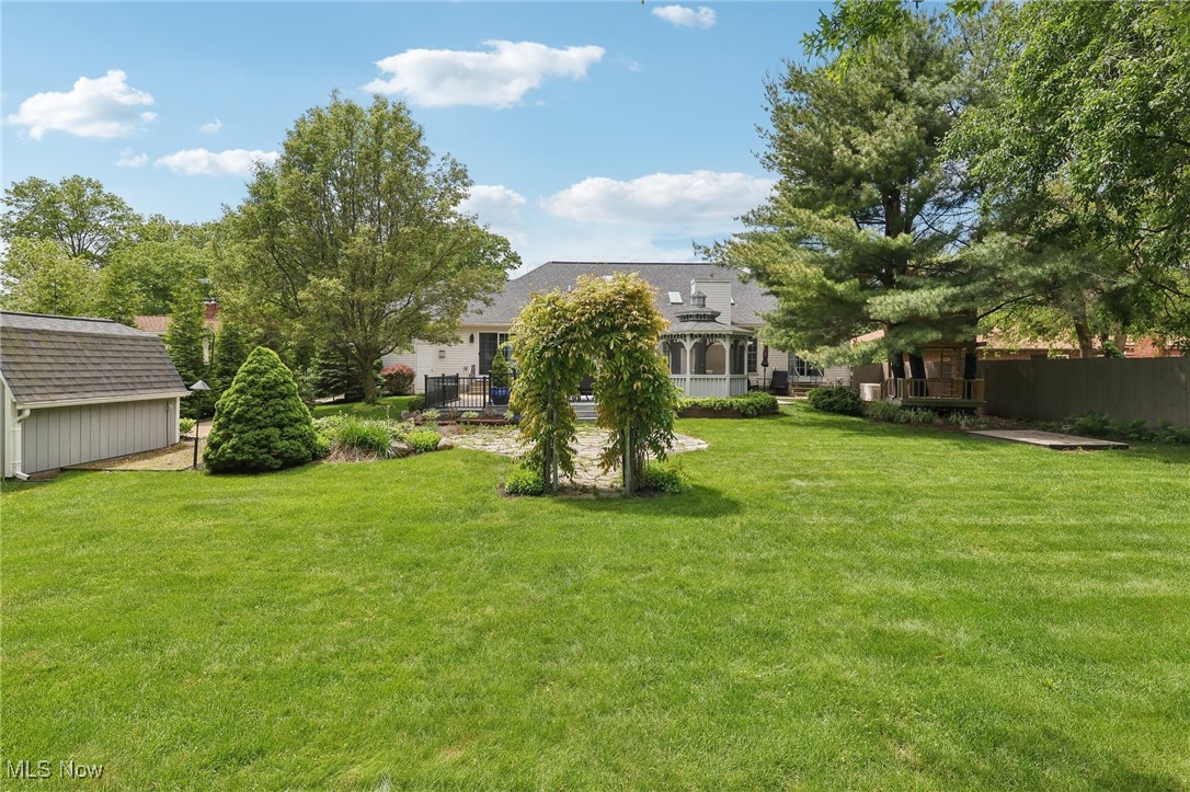 1881 Center Road Avon, OH 44011 - Photo 49 of 50 View facing West.