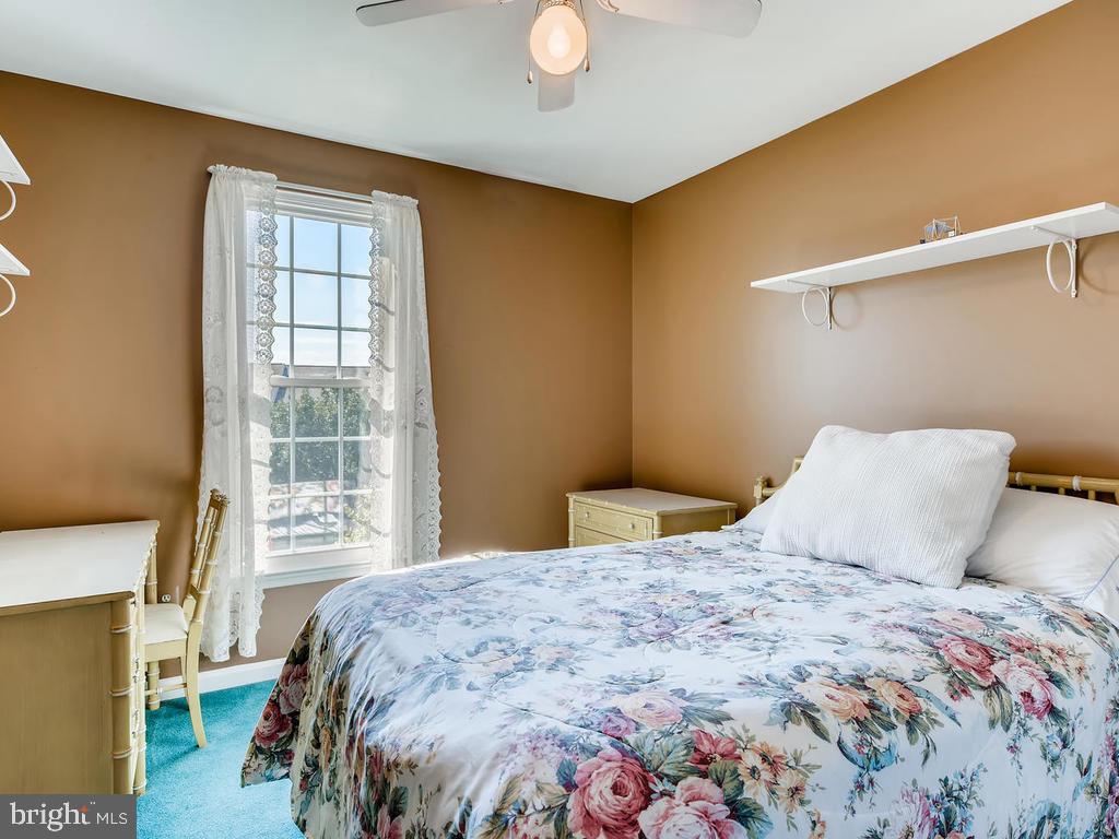 4471 Cole Farm Road Baltimore, MD 21236 - Photo 16 of 28 2nd Bedroom