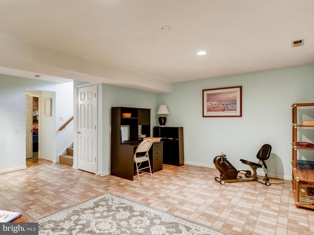 4471 Cole Farm Road Baltimore, MD 21236 - Photo 21 of 28 Lower Level Family Room