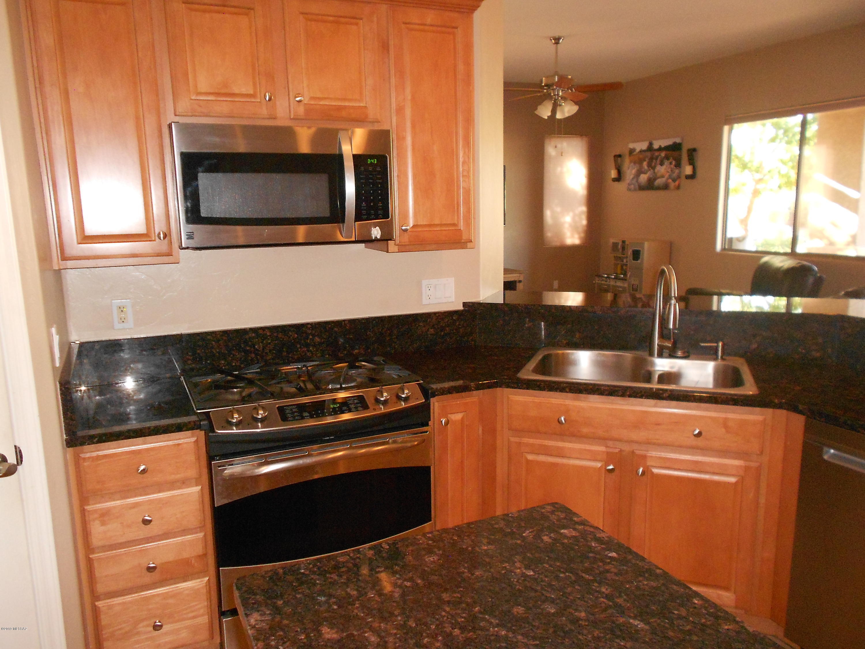3975 East Ruffian Road Tucson, AZ 85739 - Photo 13 of 44