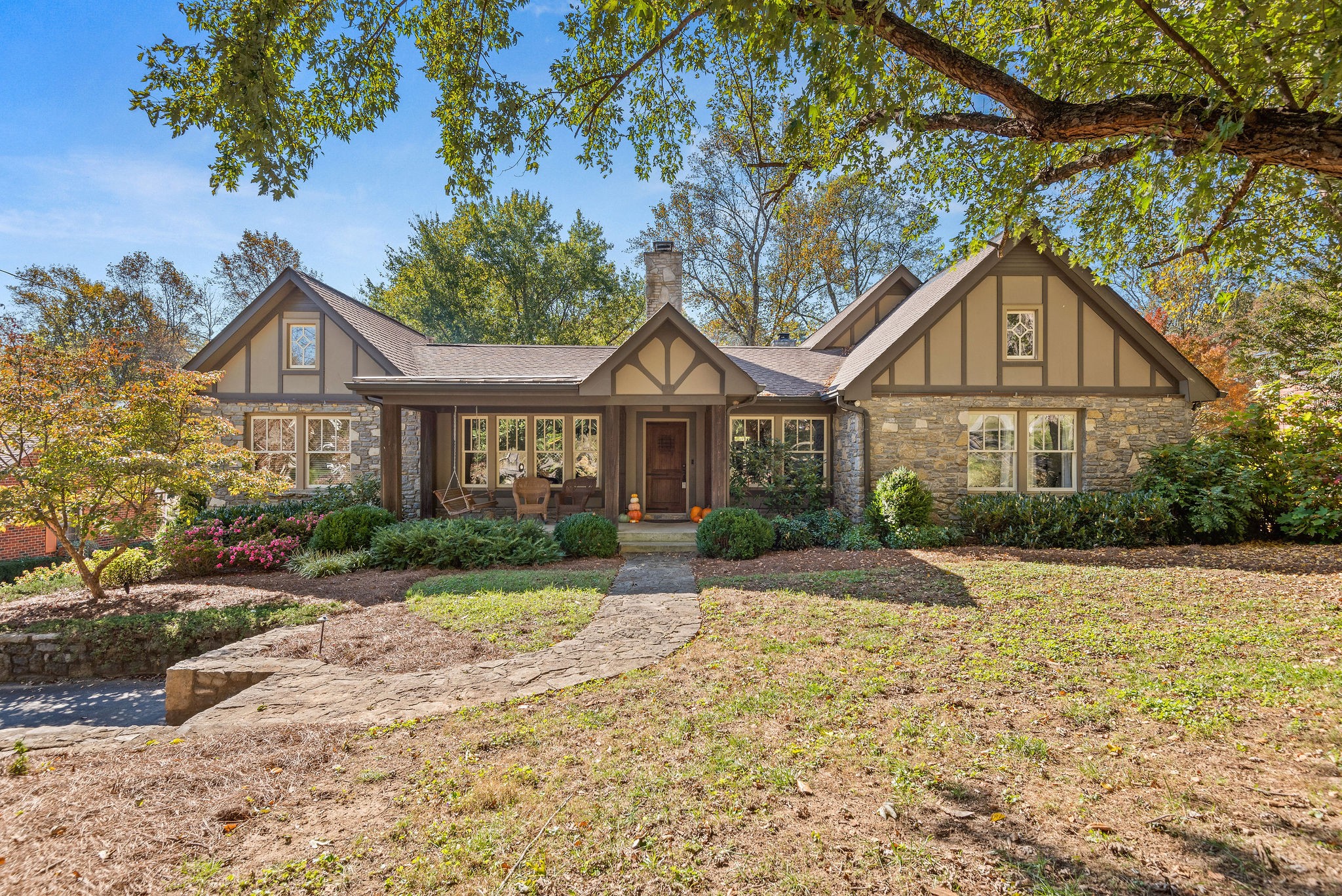 519 Crieve Road Nashville, TN 37220 - Photo 1 of 50 Gallery Image 1