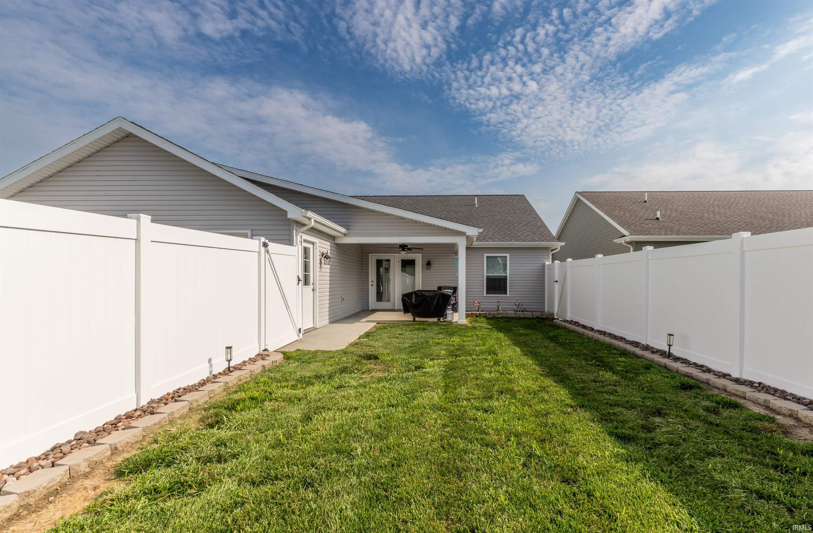 1035 Edgar Allan Road Evansville, IN 47725 - Photo 4 of 43
